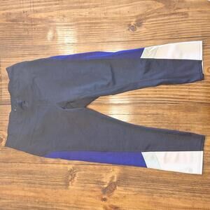 Athleta Dark Blue Cropped Athletic Pants Legging Size Small